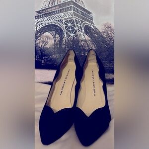 New no box blk pumps by Chinese Laundry 4 in high Patten type & scalloped detail